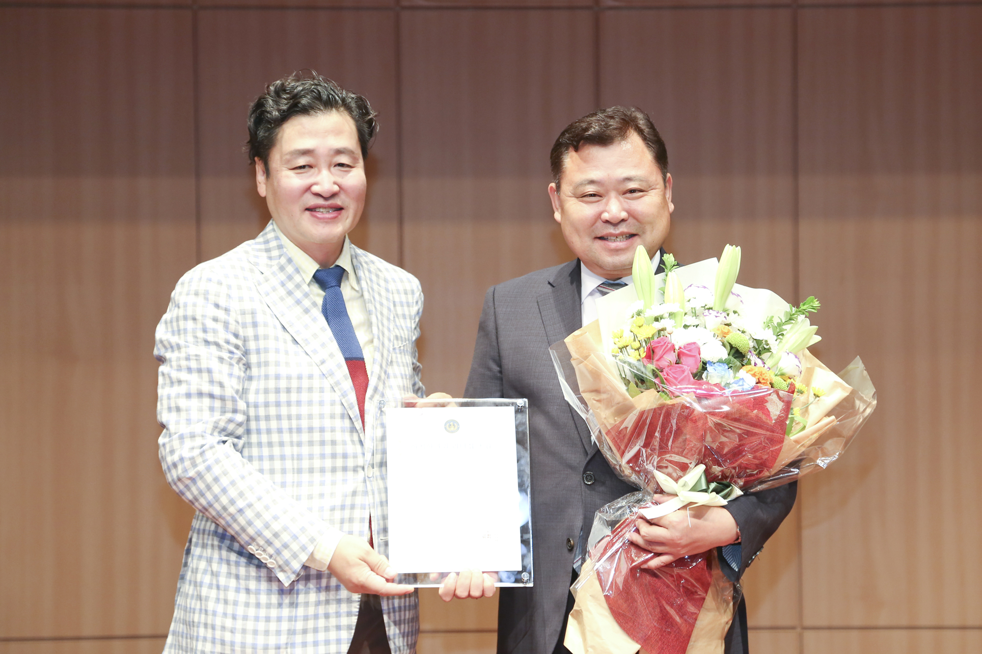 시흥시의회 김태경 의장, 2018 시정발전공로대상 수상