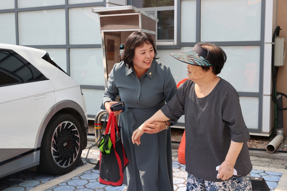 군자동 지역사회보장협의체와 함께하는 추석맞이 이웃사랑 나눔행사_3