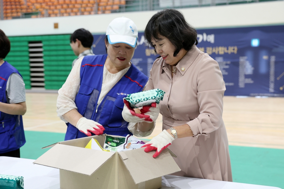 1%복지재단 2024 추석맞이 행복꾸러미 나누기_1