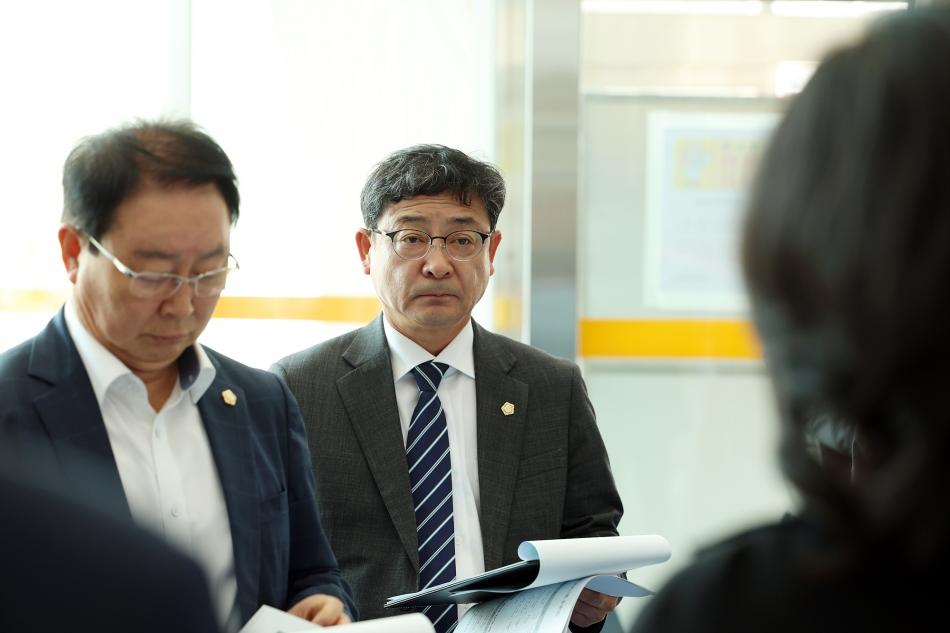 거북섬 해양생태과학관 및 소하천 현장방문 도시환경위원회_7