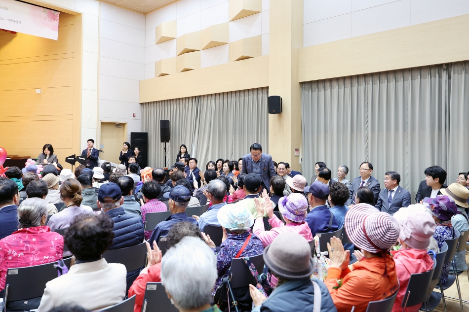제53회 어버이날 행사_9