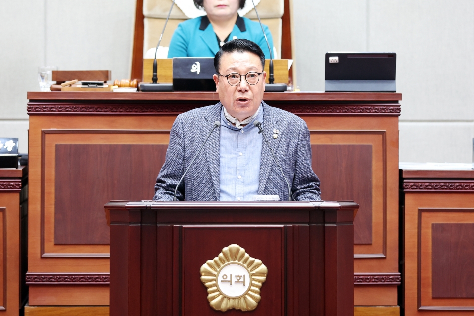 제327회 시흥시의회(임시회) 제2차 본회의_8