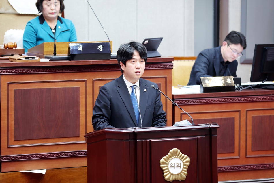 제327회 시흥시의회(임시회) 제2차 본회의_9