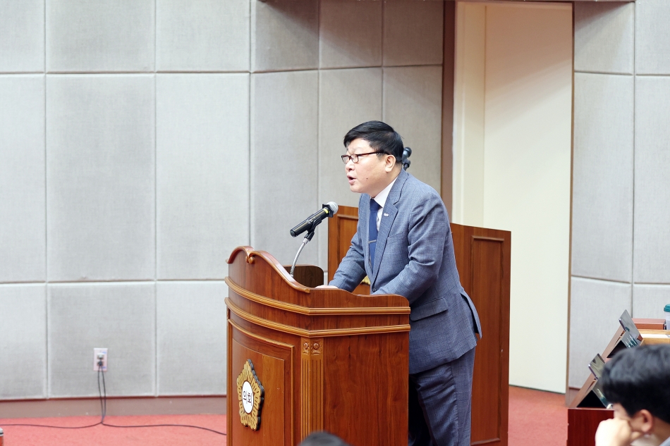 제328회 시흥시의회(제2차 정례회)제2차 본회의 시정질문 일괄답변, 일문일답_17