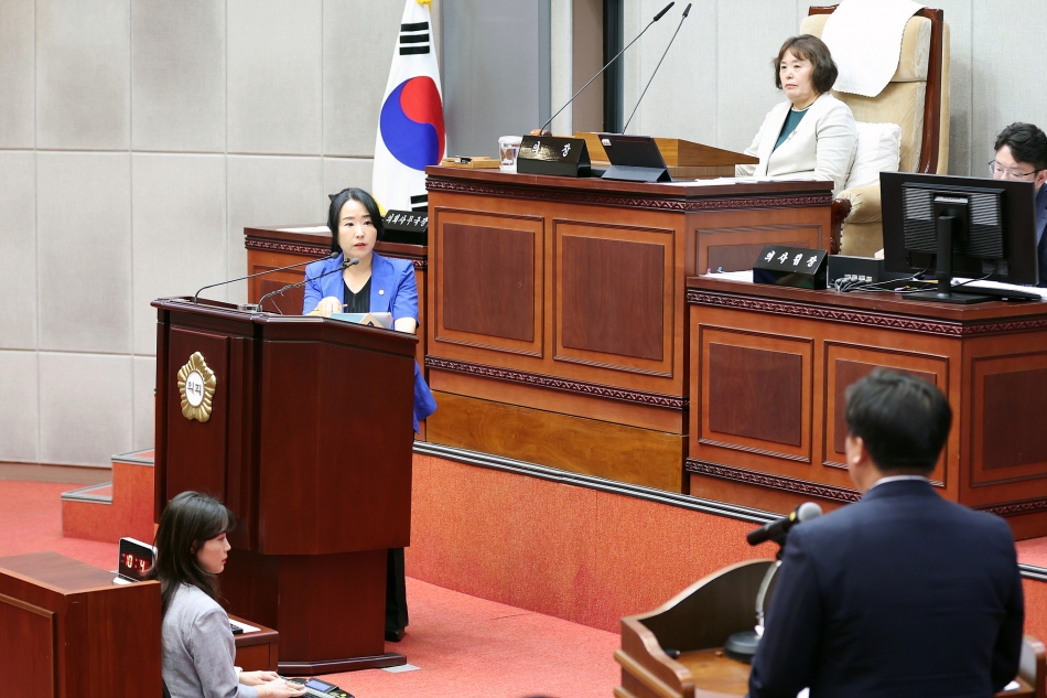 제328회 시흥시의회(제2차 정례회)제2차 본회의 시정질문 일괄답변, 일문일답_18