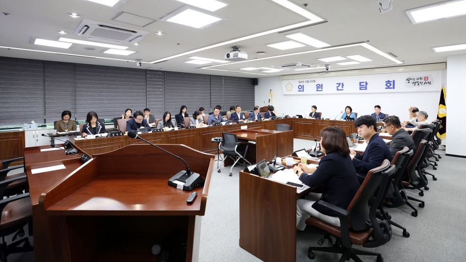 7월 중 의원간담회_1