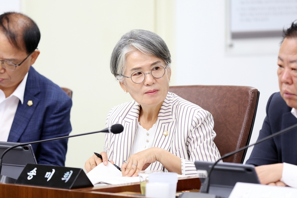 7월 중 의원간담회_12