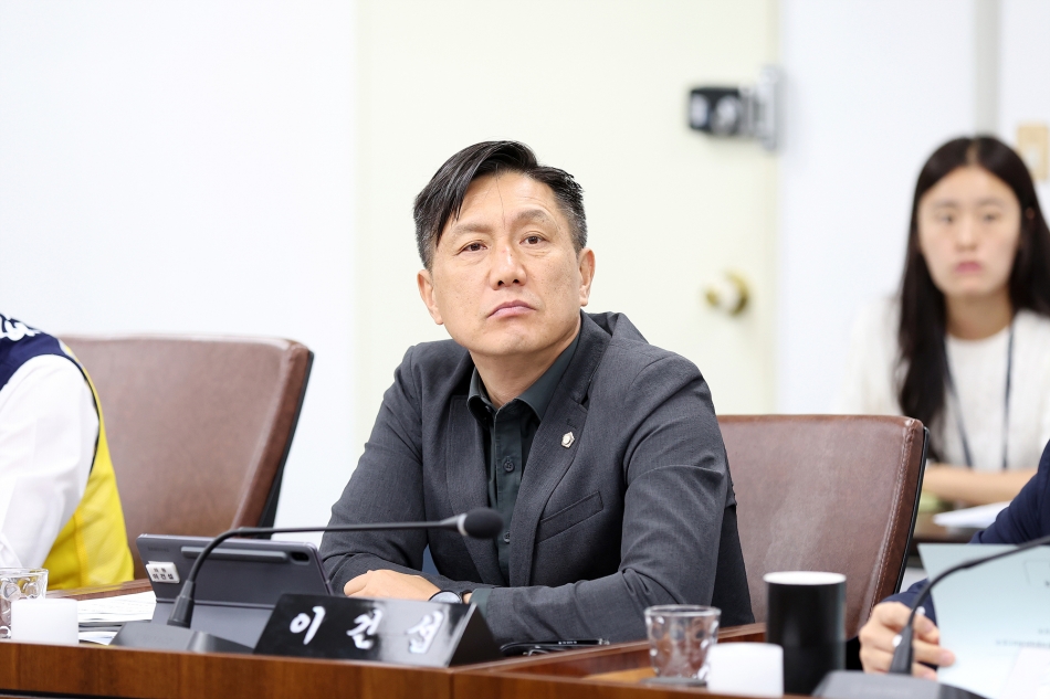 7월 중 의원간담회_16