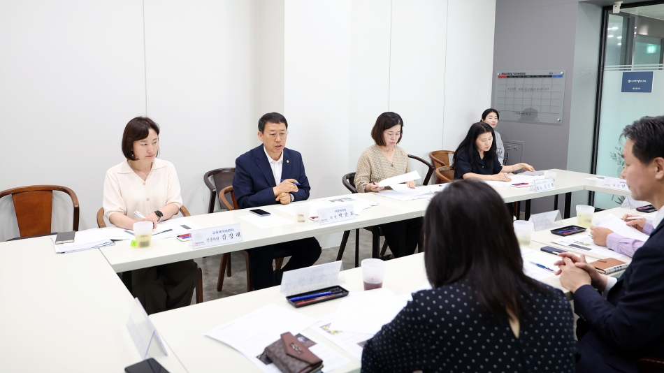 시흥시 저소득층 노인 간병비 지원조례 제정 간담회_5