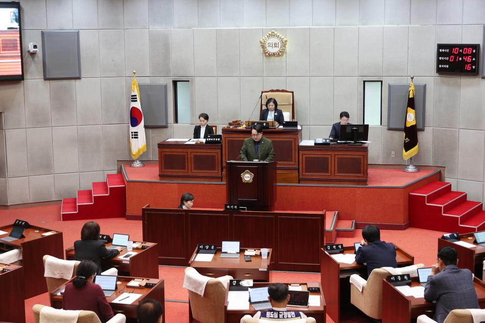 제331회 시흥시의회(임시회) 제2차 본회의_4