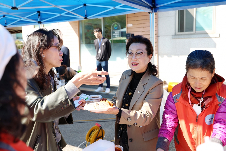 시흥시정왕동합사회복지관 에코-정왕바자회_6