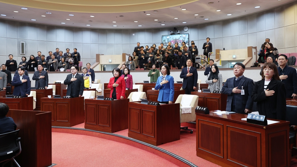 제332회 시흥시의회(제2차정례회) 제1차 본회의_2