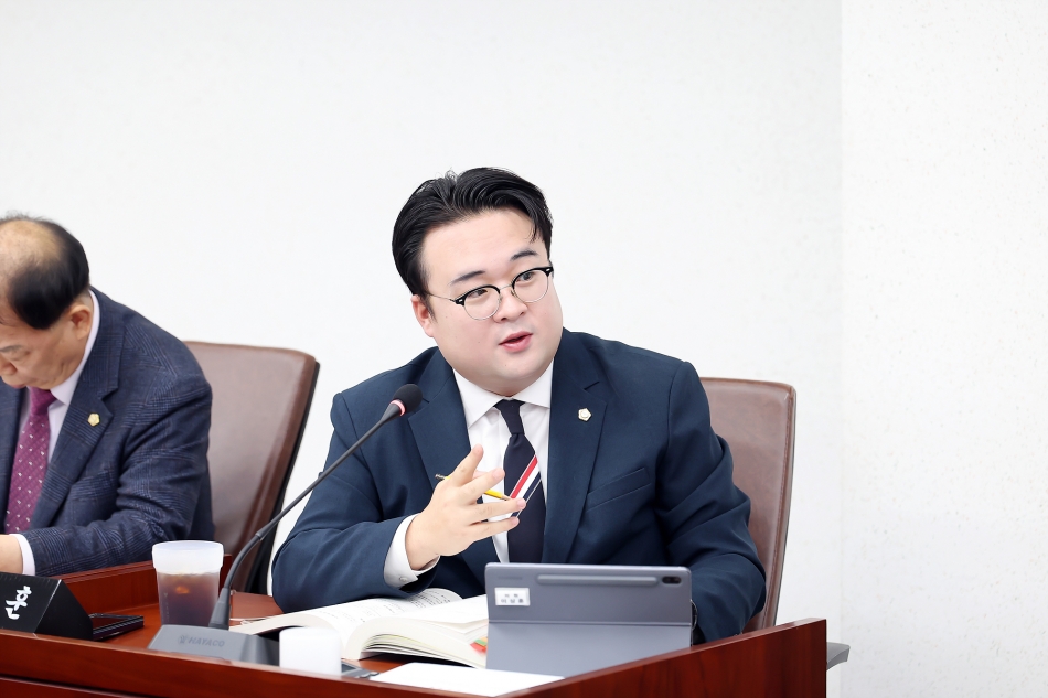 제332회 시흥시의회(제2차정례회) 자치행정위원회(2026년도예산안)_6