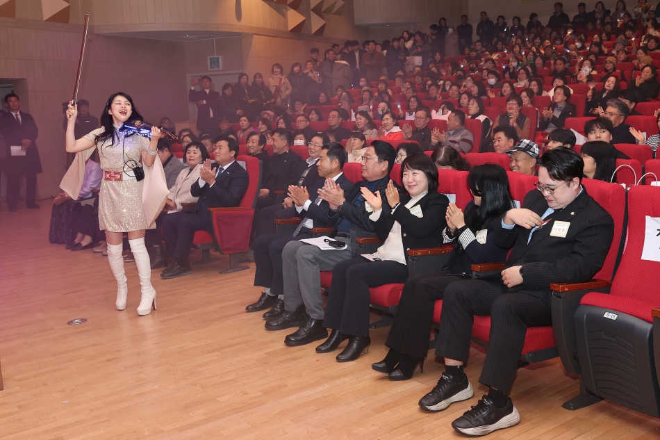 2025년 시흥시자원봉사자의 날 기념 빛나는우리_4