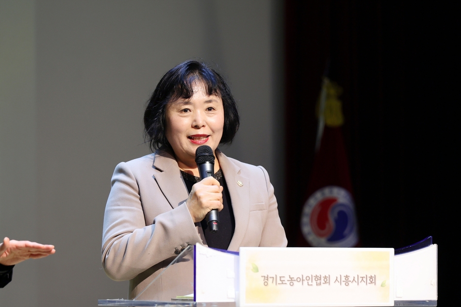 (사)한국농아인협회 시흥시지회 사랑나눔한마당 및 눈으로 듣고 손끝으로 마음을말하다 출판기념식_9